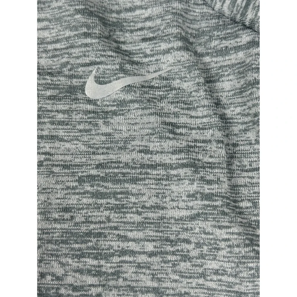 NEW Nike Thermal‎ Long Sleeve Dri Fit Crewneck Running Shirt Grey Womens XL